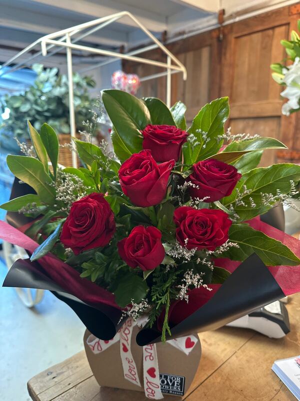 Seasonal bouquets from All For Love Flowers in Invercargill offering same-day delivery