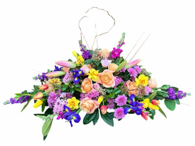 Spray - Can be made into any colours or budget - At All For Love Flowers we are delighted to present this beautiful arrangement in water available for delivery in Invercargill 

A beautifully arranged casket spray with a mixure of your choice of colours (please specify in special instructions). Made with love for celebrating the life of a loved one. 

Please note the nature supplying flowers is dependant on the availability to us from the growers. 

We can most usually supply most flowers but at times  have  to substitute for the next best option. While we can not guarantee the flowers we can guarantee they will be beautiful.

Mid range is pictured and delivery for Invercargill is included in the price. If you are wanting a larger bouquet, mid to large range is best to pick. If you require the flowers to be delivered out of town. delivery cost is larger so mid to large range is advised. For same day delivery please order before 2pm for town orders. Out of town orders need to be ordered early to catch the couriers for same day. Some areas will be over night

Thank you for choosing All For Love Flowers, we strive to do our best for you.