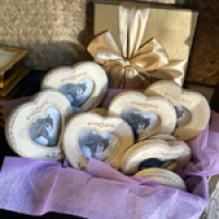 Heart Photo Frame - Perfect keepsake Special addition to your flowers